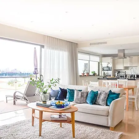 Apartamento 41 アパート フェラグド